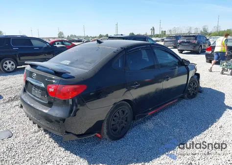 2010 Hyundai Elantra z USA, uszkodzony, nr VIN KMHTU4AD4AU107122